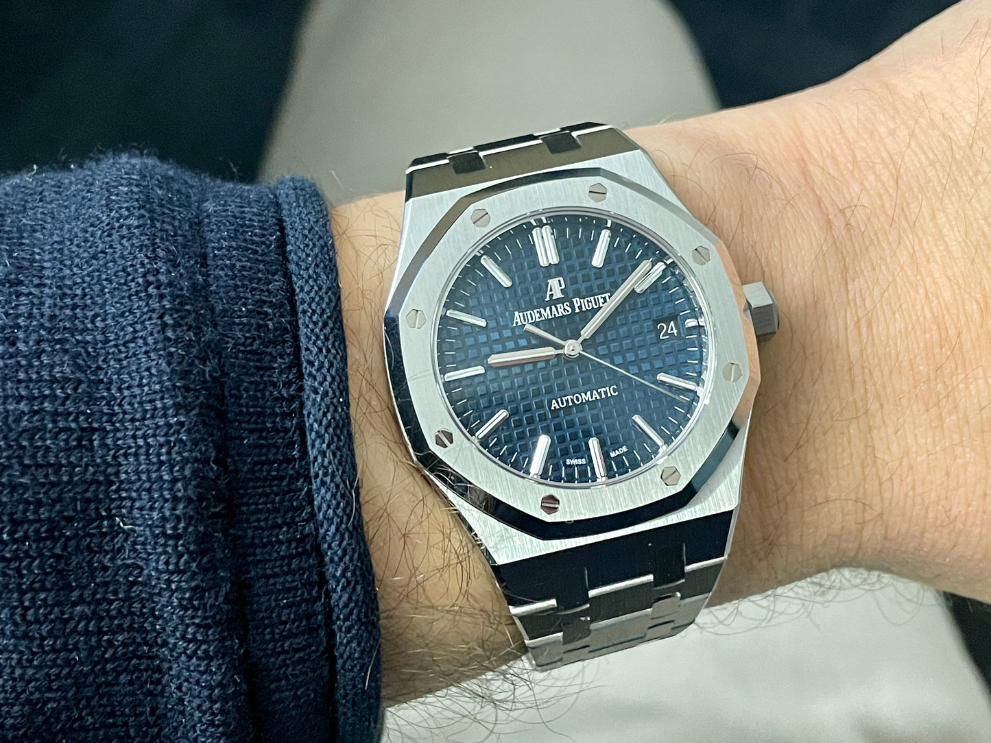 Luxury Audemars Piguet Royal Oak 37mm Inspired Watch