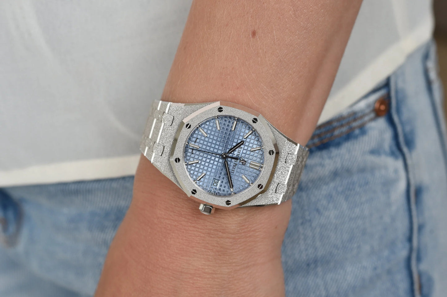 Audemars Piguet Royal Oak 34mm Inspired Watch